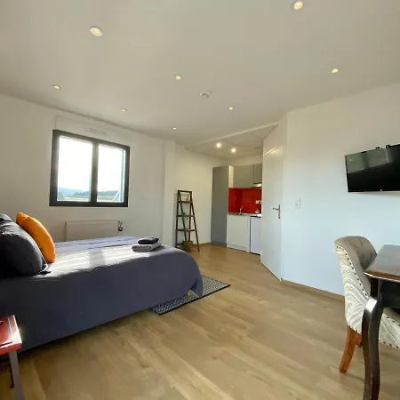 Ecole De Pilotage Ulm Lozere בית נופש מנד